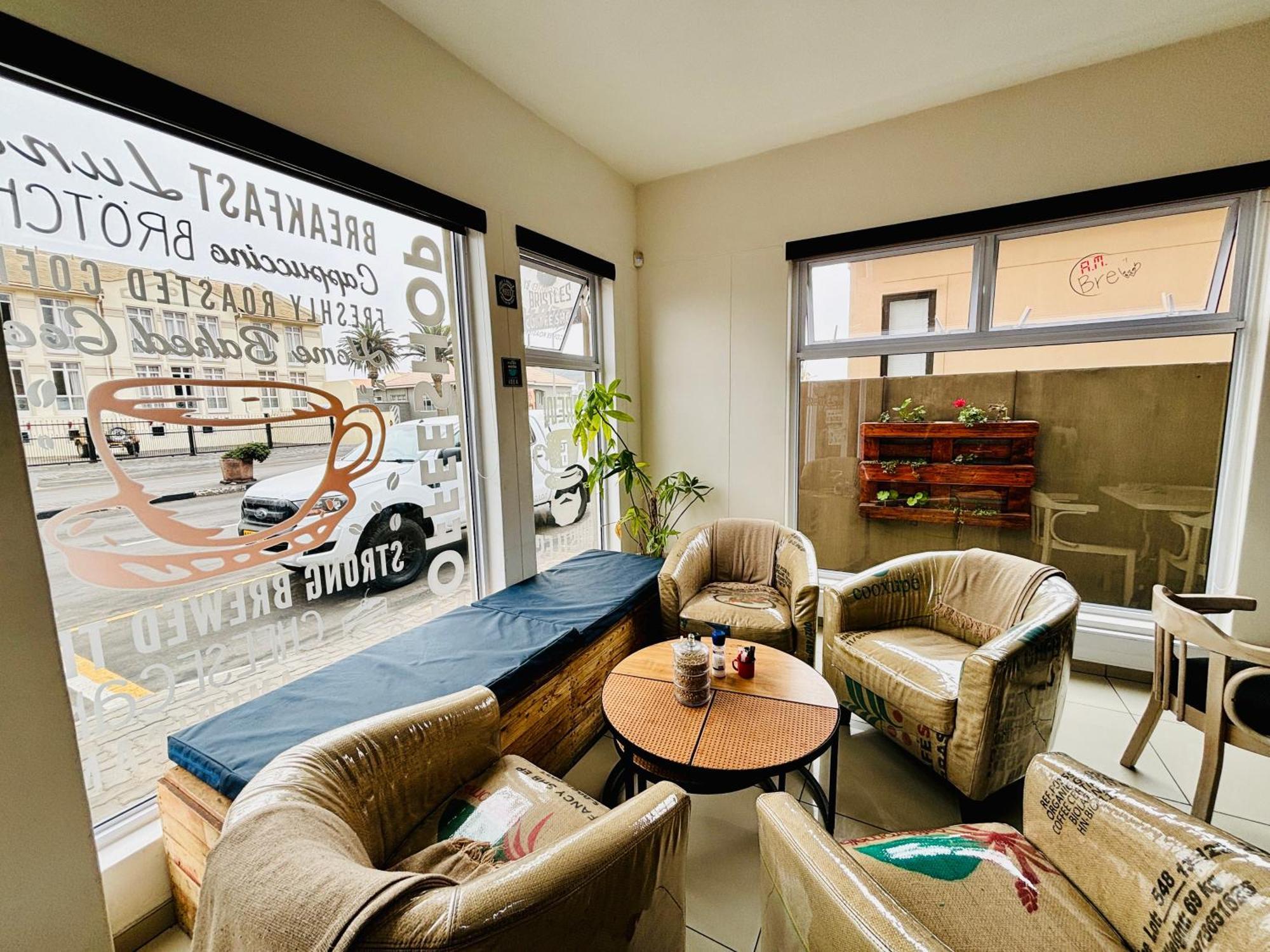 Bright & Stylish Self Catering Swakopmund Cbd Apartment Exterior foto